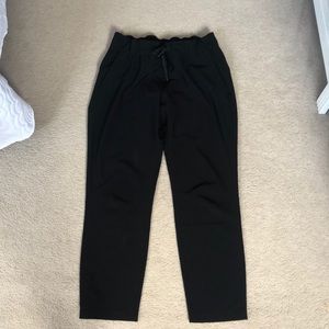 lululemon “on the fly 28’”